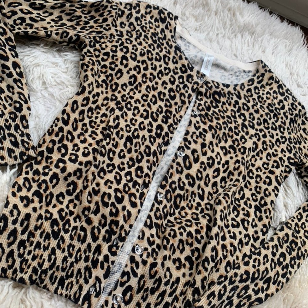 ☆ Leopard button down jacket